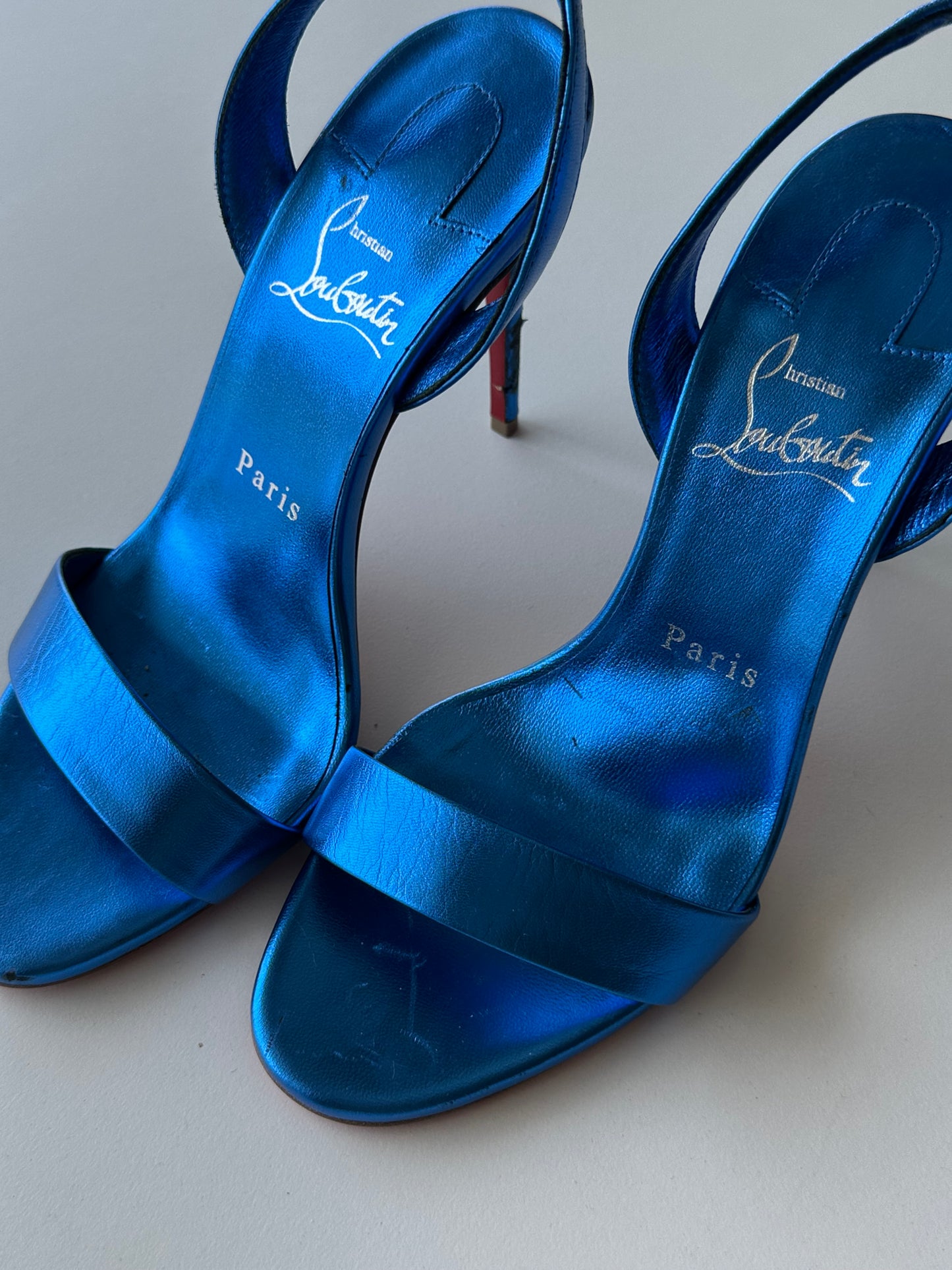 Christian Louboutin Leather Slingback (36)