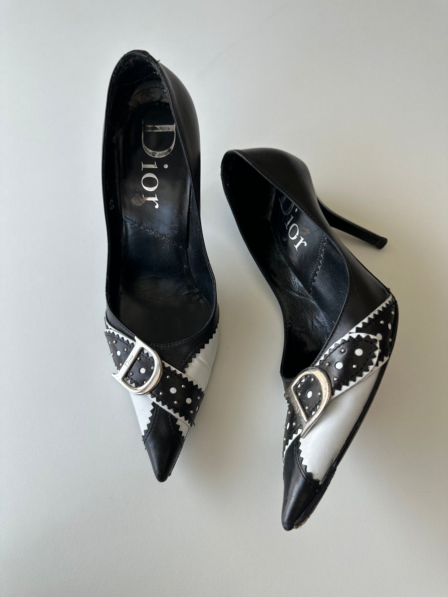 Dior ‘D’ Buckle Heel (37)