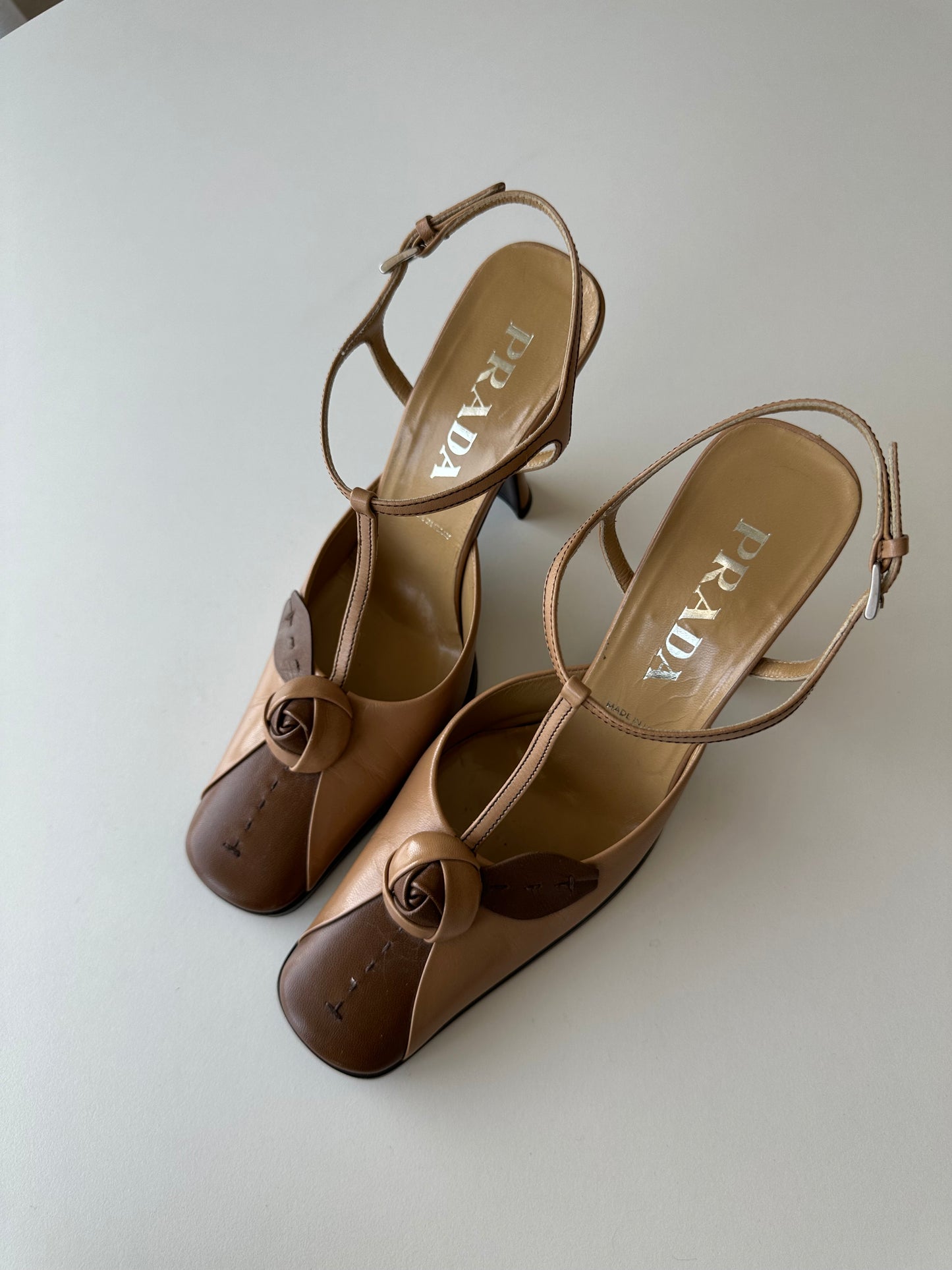 Prada Rosebud Heel (36.5)