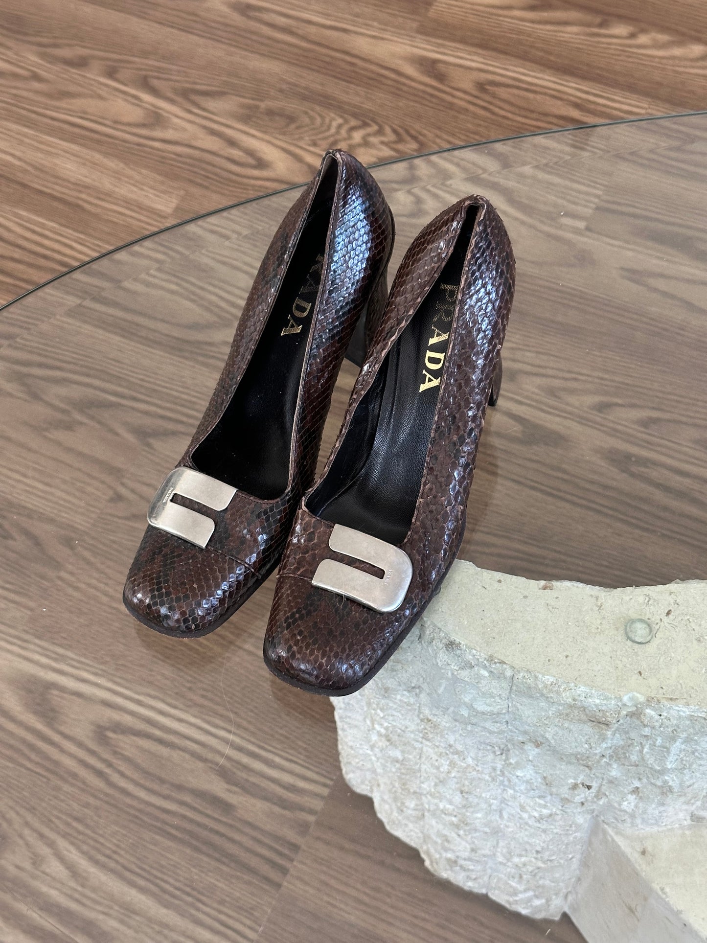 Prada 90’s Snakeskin Pump (38)