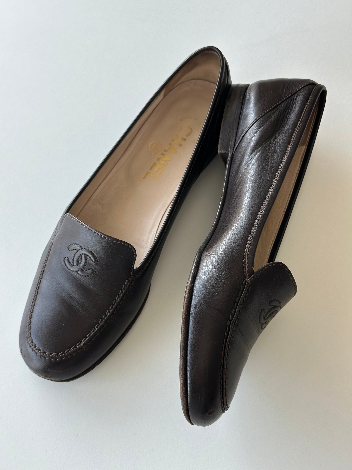 Chanel Loafer (39)