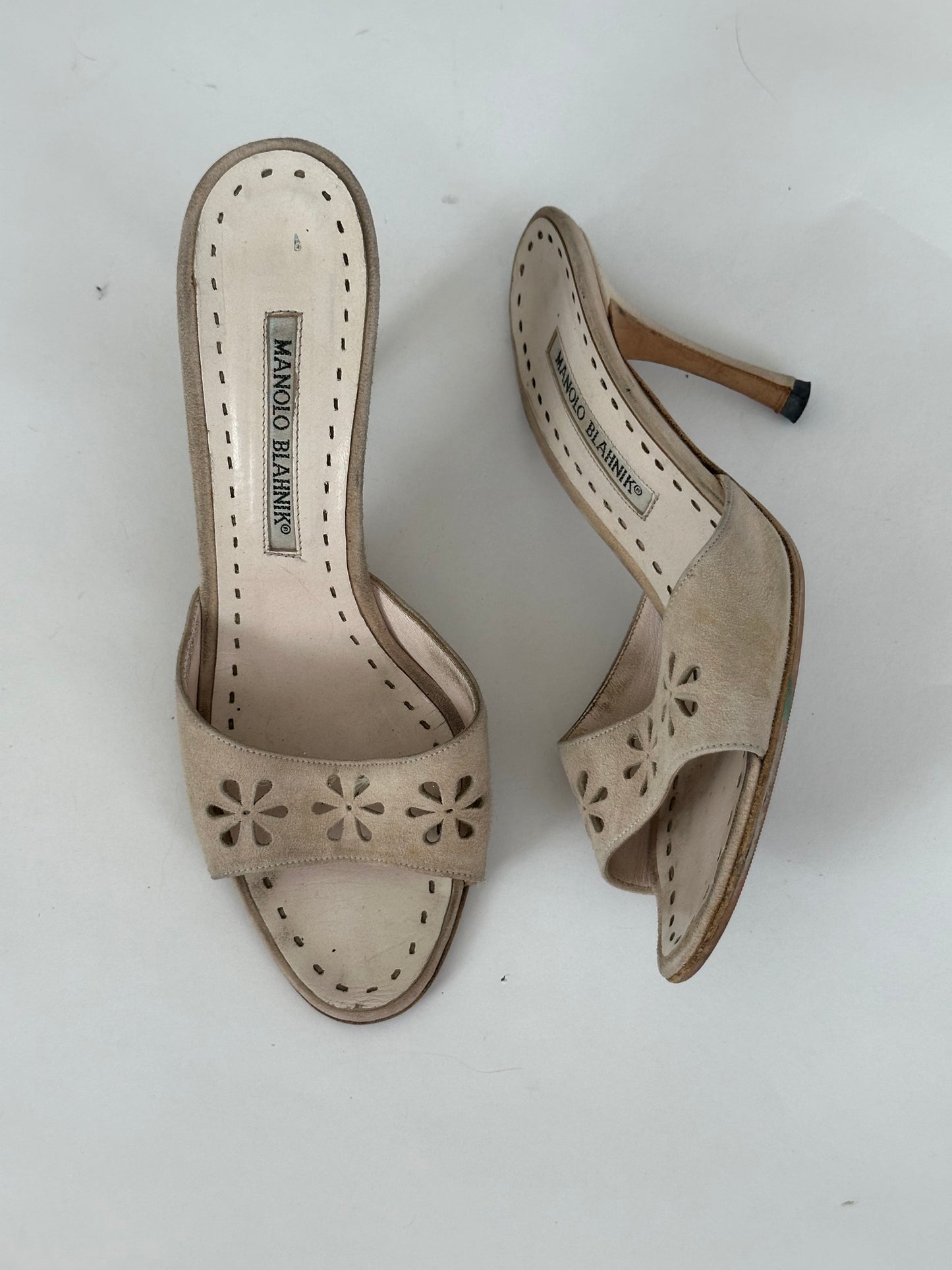 Manolo Blahnik Laser Cut Mule (37.5)