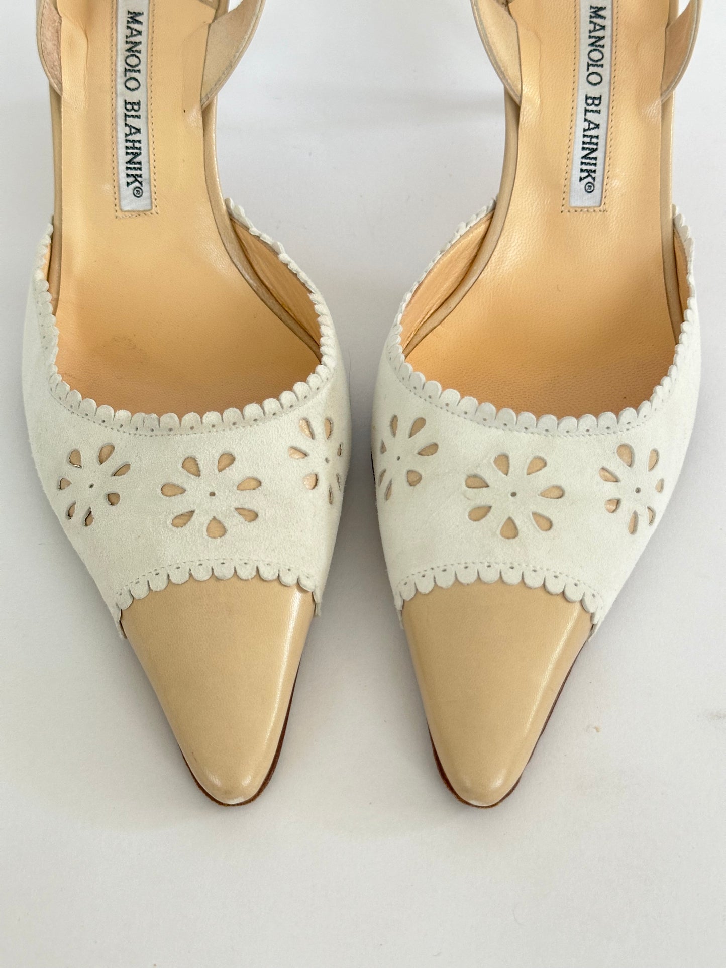 Manolo Blahnik Eyelet Slingback (42)