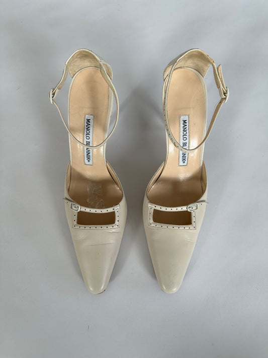 Manolo Blahnik Mary Jane (38)