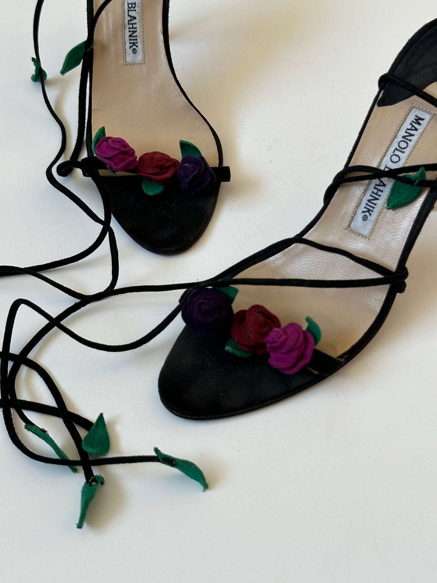 Manolo Blahnik Suede Floral Heel (37)