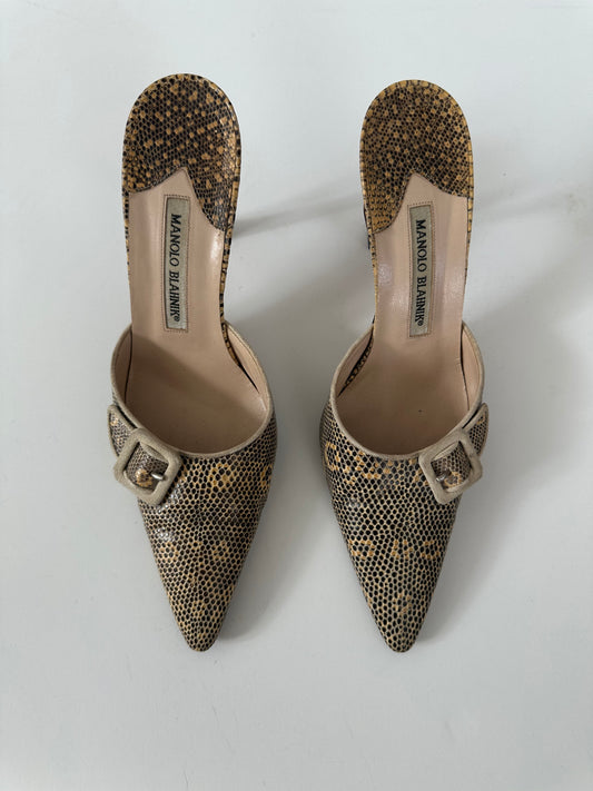 Manolo Blahnik Snakeskin Mule (38.5)