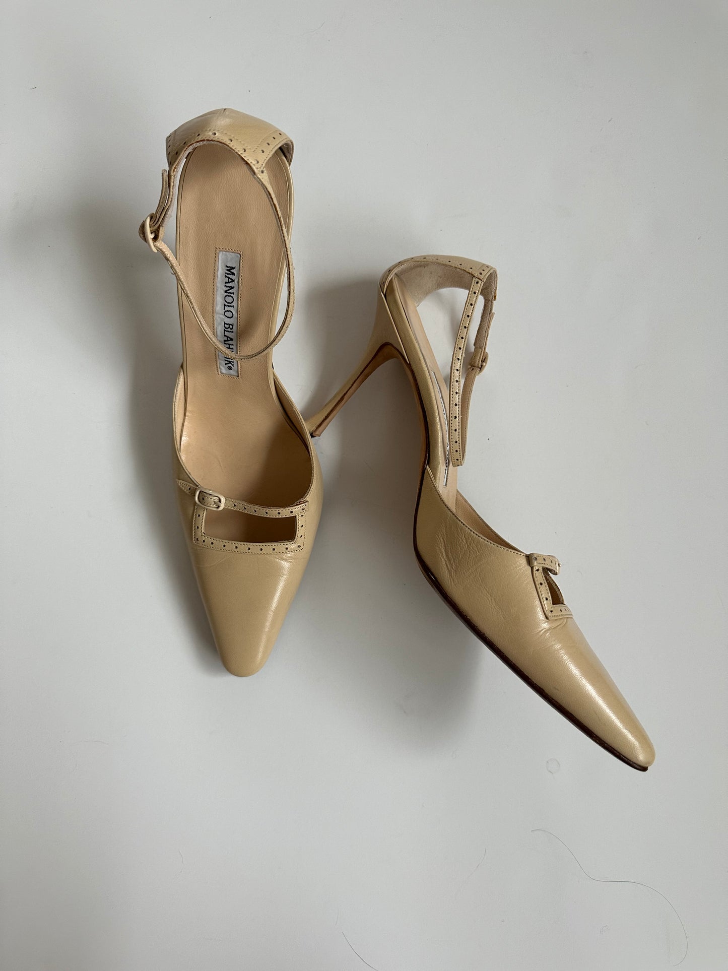 Manolo Blahnik Mary Jane Heels (38.5)