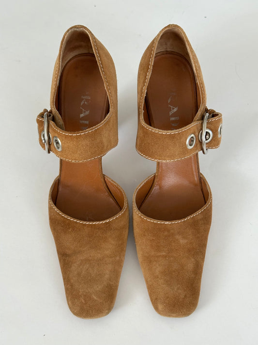 Prada Buckle Mary Jane (38.5)