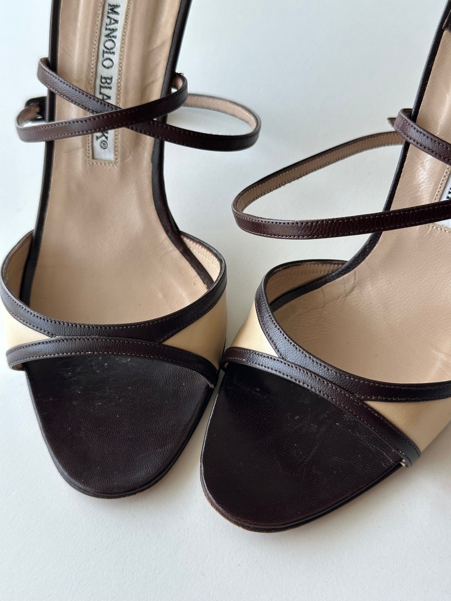 Manolo Blahnik Neutral Wrap Heel (37)