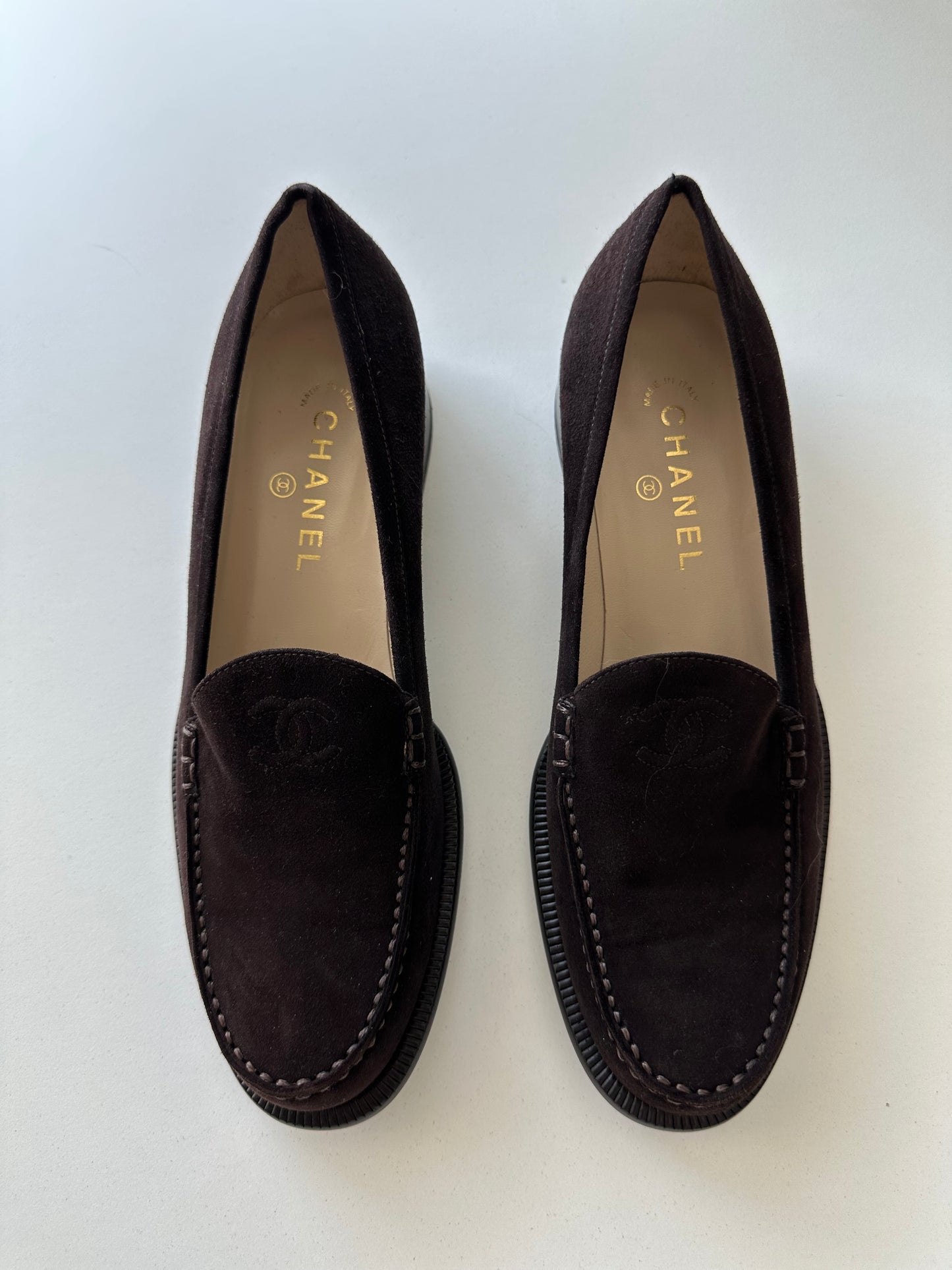 90’s Chanel Loafer (39)