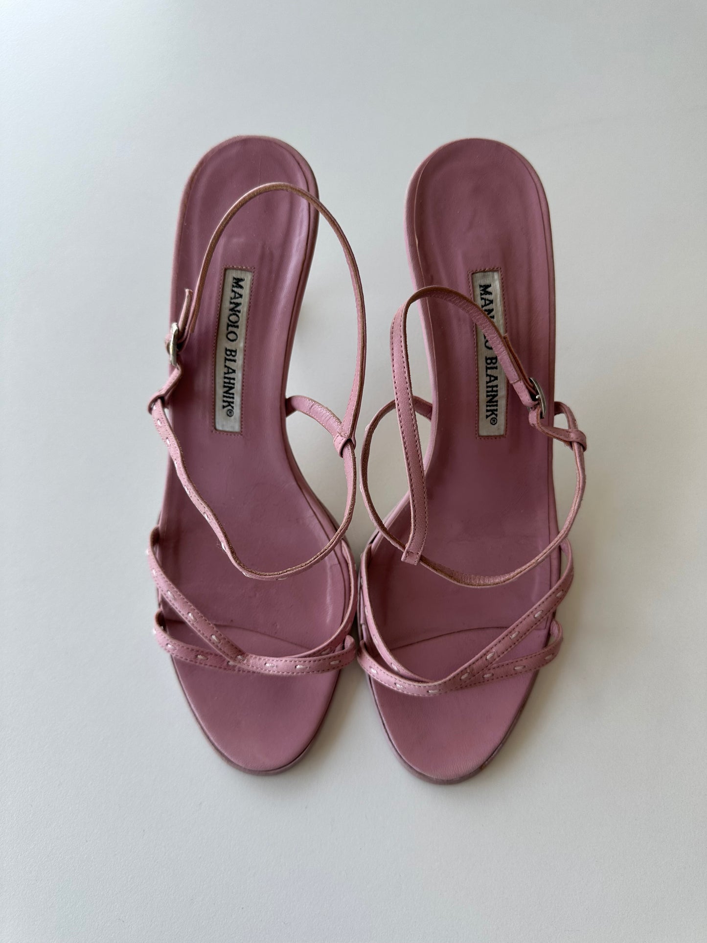Manolo Blahnik Strappy Stitch Heel (38)