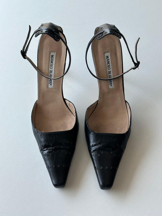 Manolo Blahnik Ankle Heels (38)