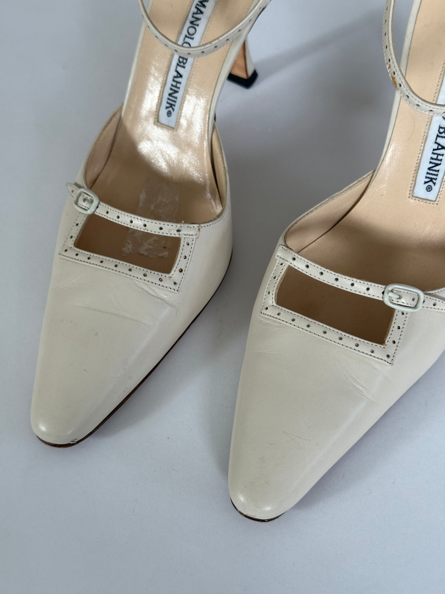 Manolo Blahnik Mary Jane (38)