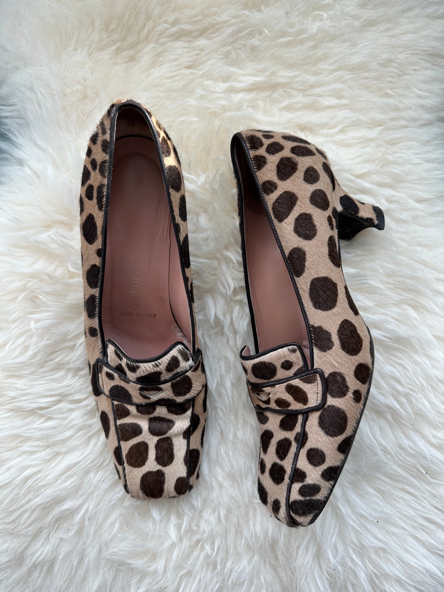 Prada Loafer (37.5)