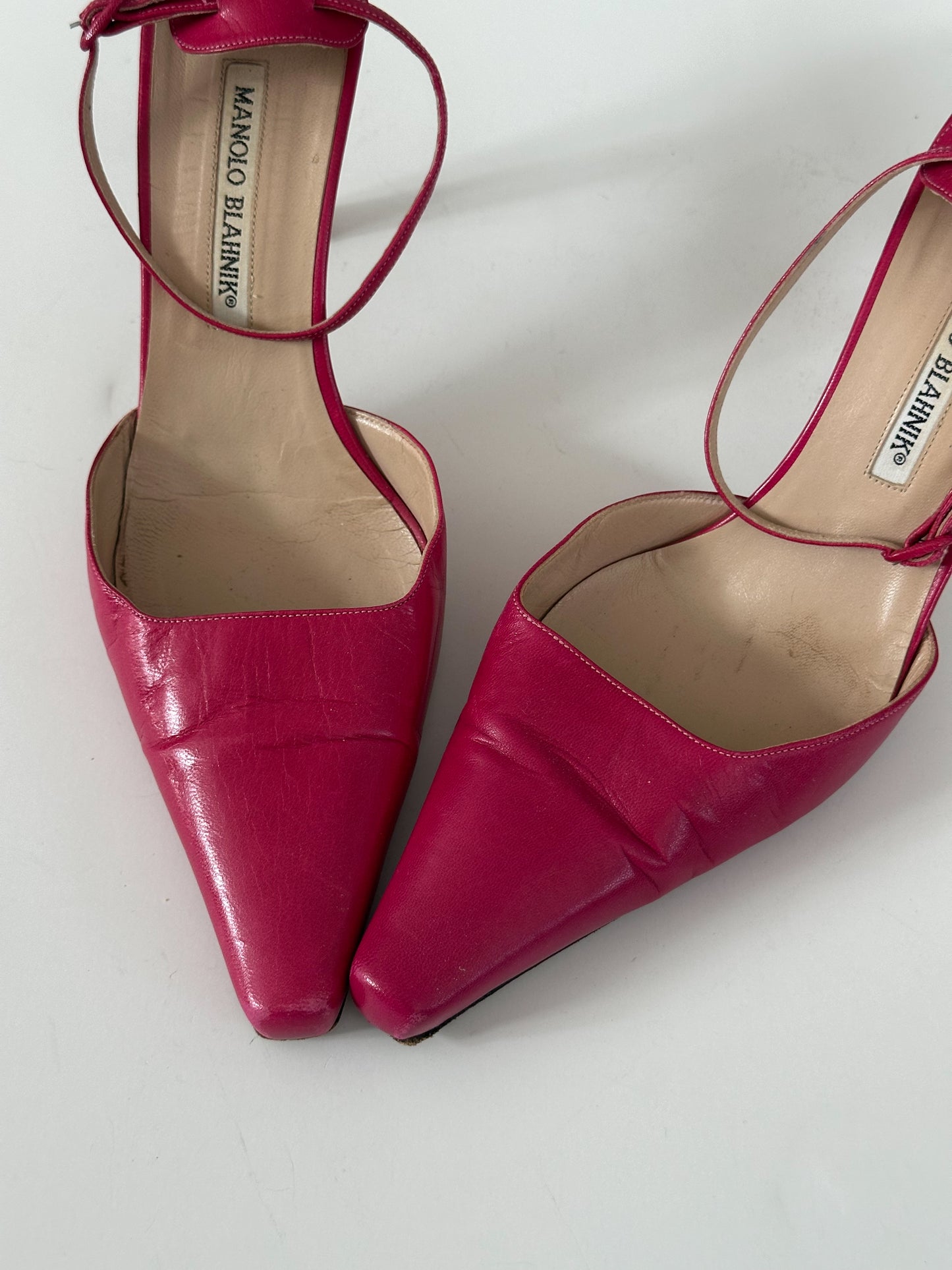 Manolo Blahnik Ankle Strap Heel (39)