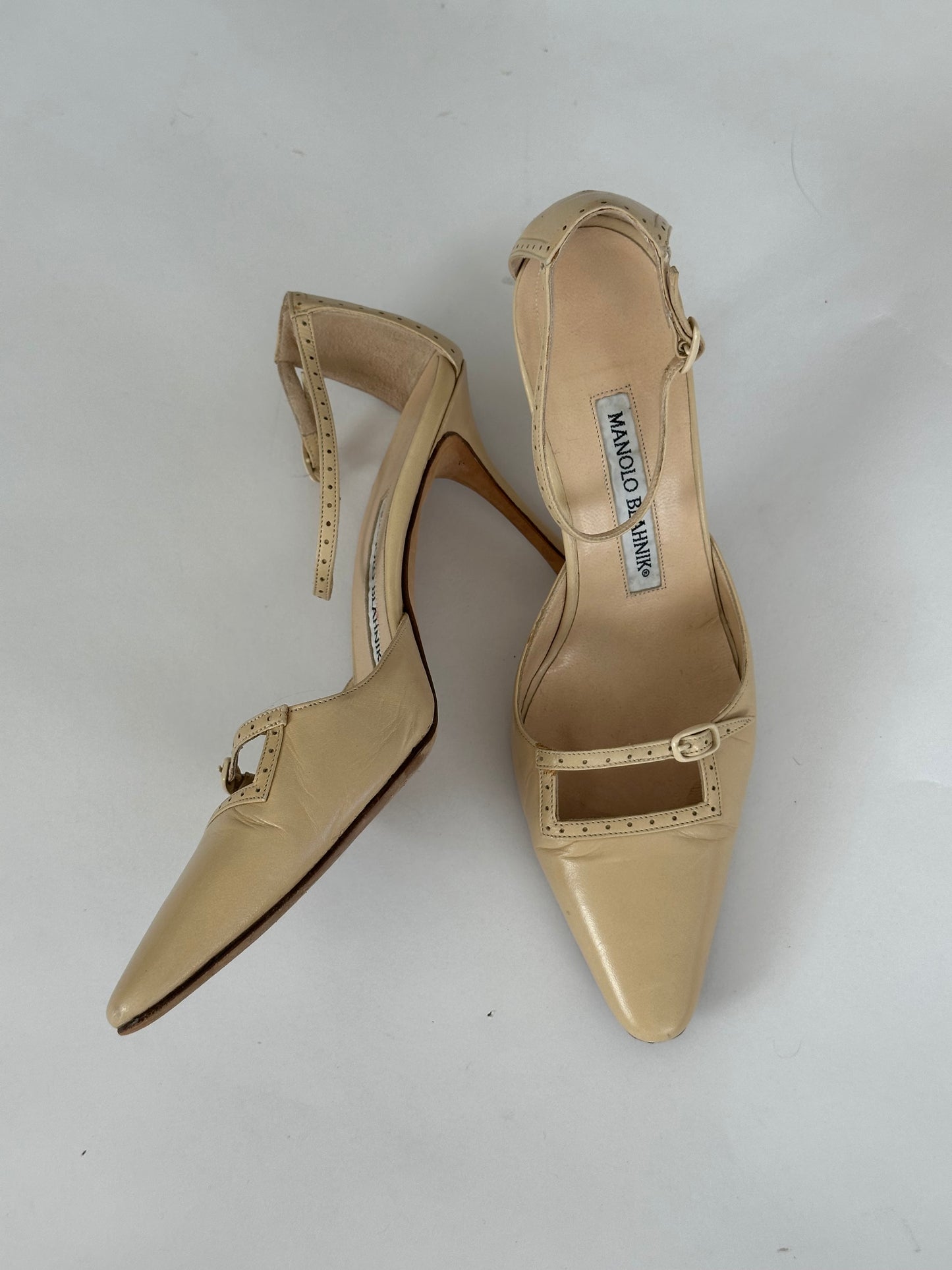 Manolo Blahnik Mary Jane (35)