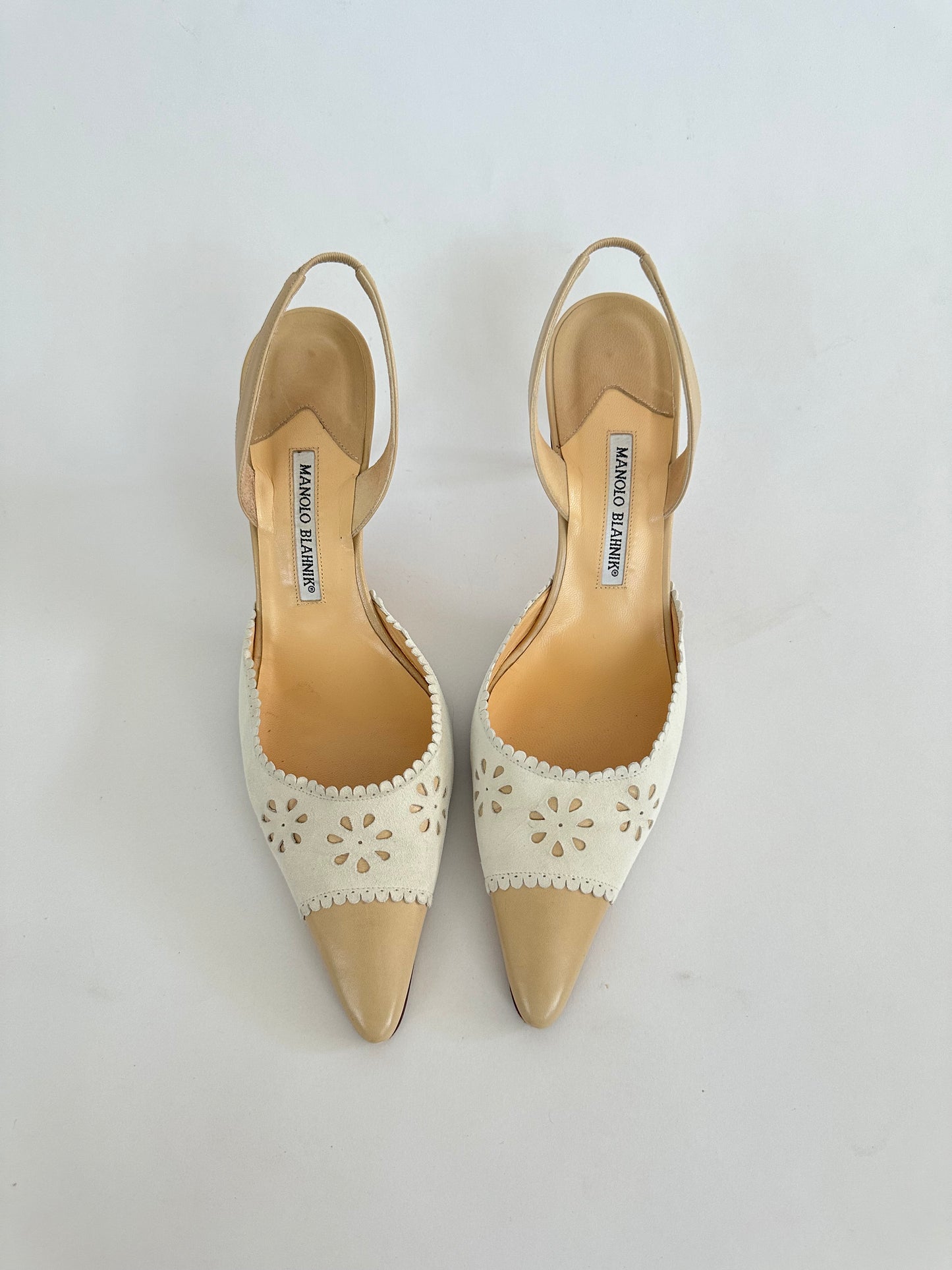 Manolo Blahnik Eyelet Slingback (42)