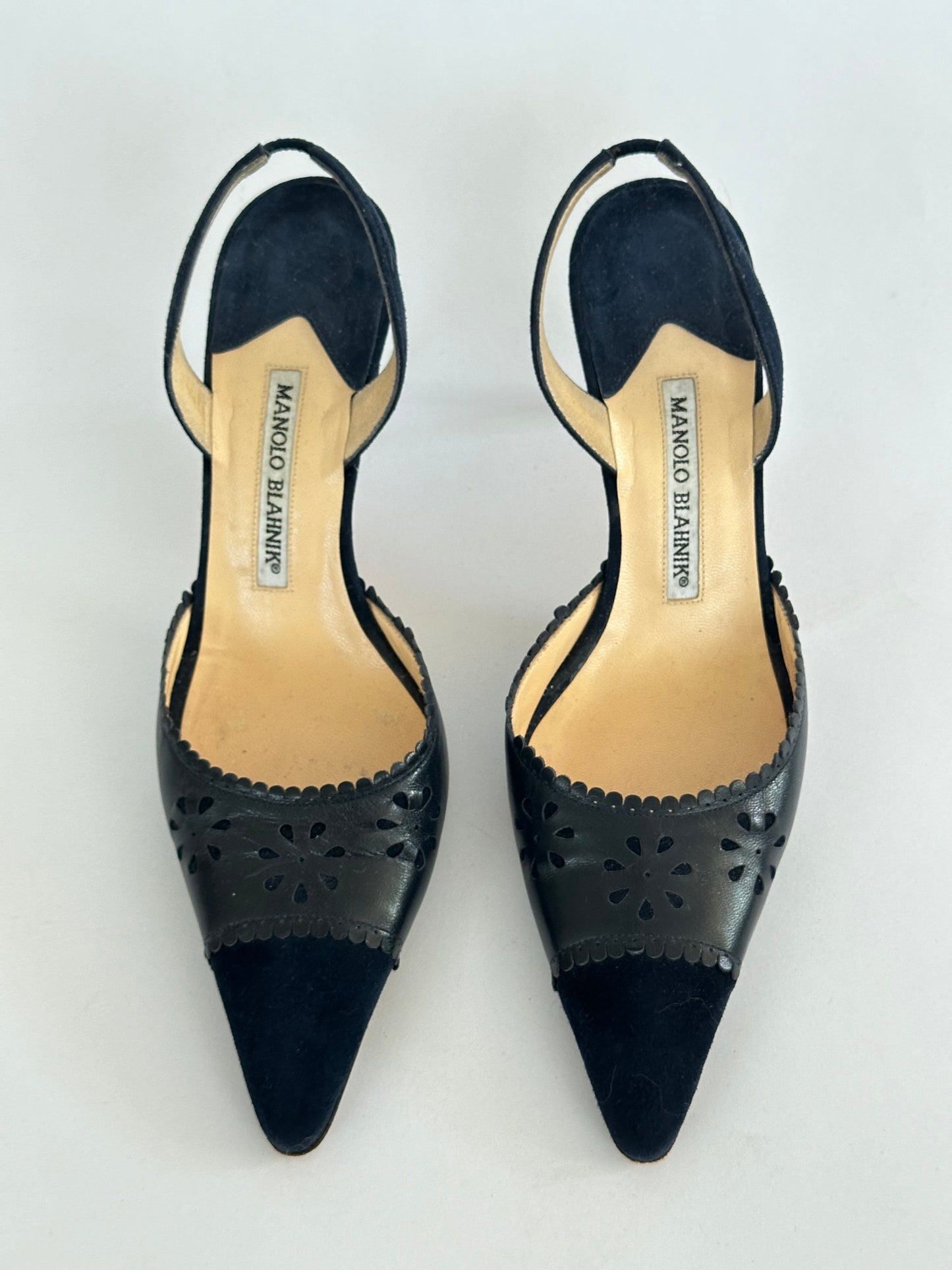 Manolo Blahnik Eyelet Slingback (38.5)