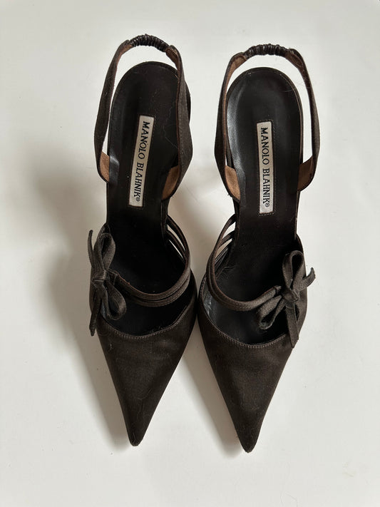 Manolo Blahnik Satin Bow Slingback (37)