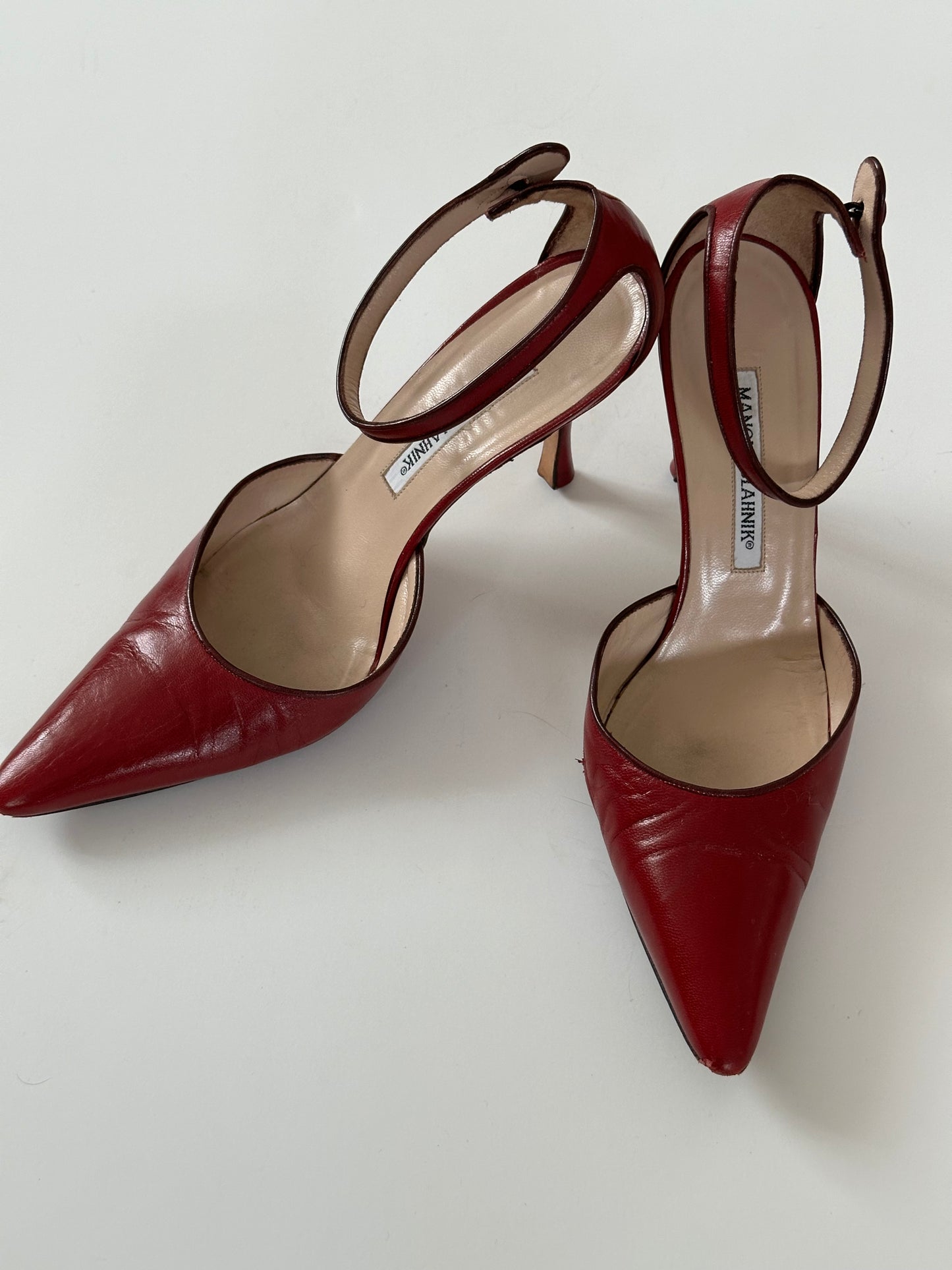 Manolo Blahnik Mary Jane Heel (38.5)
