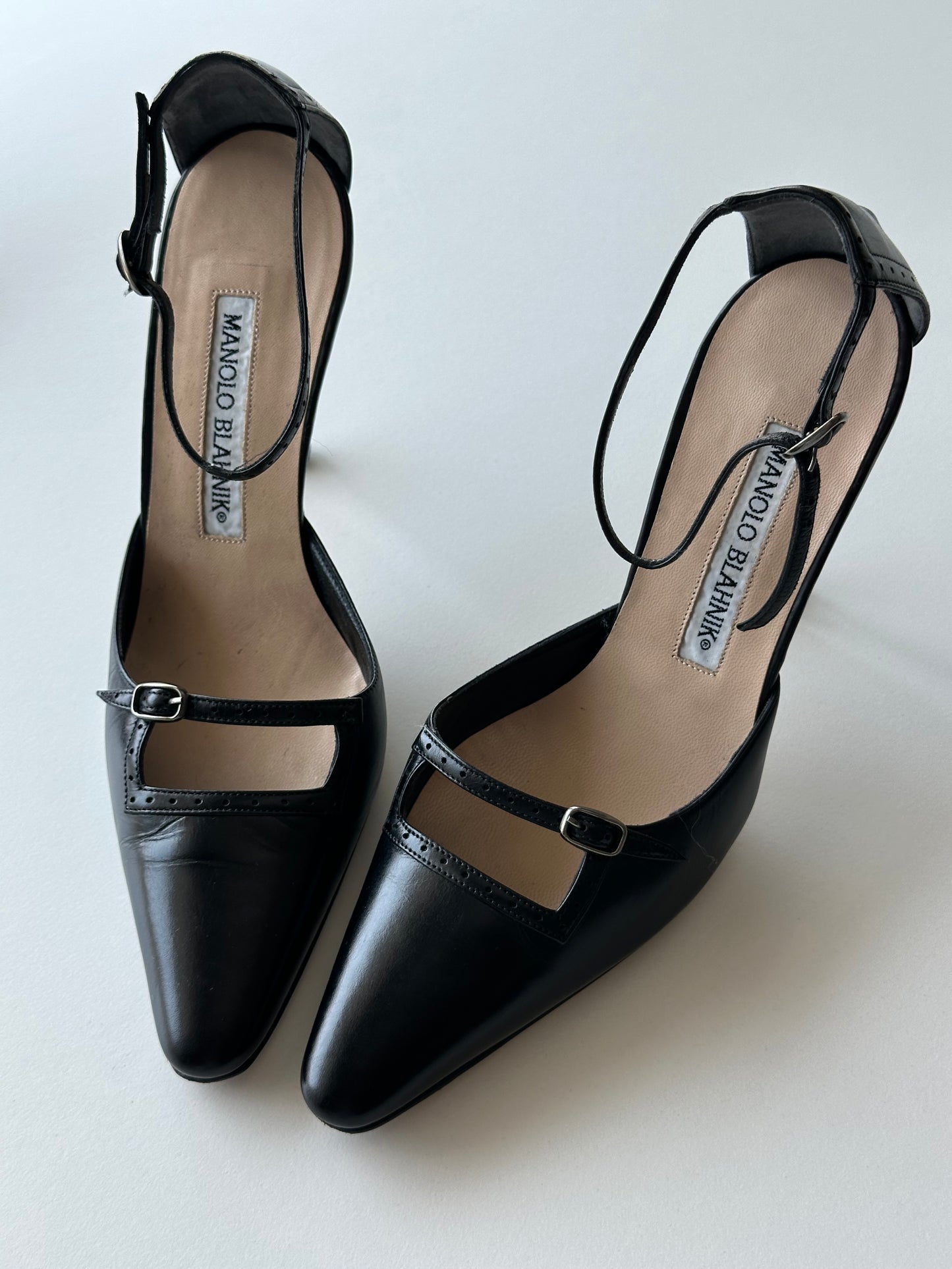 Manolo Blahnik Mary Jane (34.5)