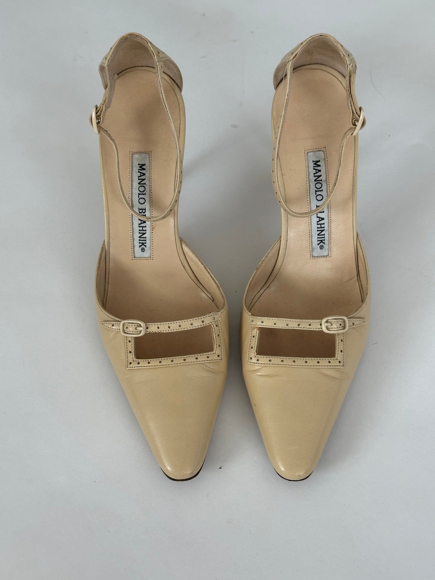 Manolo Blahnik Mary Jane (35)