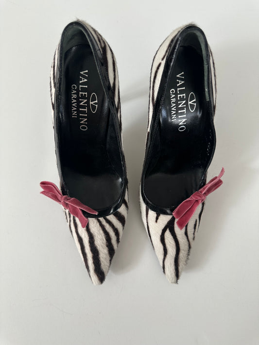 Valentino Garavani Zebra Pump (36.5)