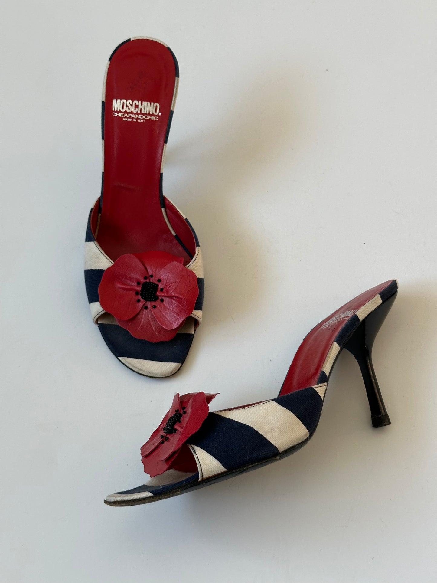 Moschino Nautical Poppy Mule (38)