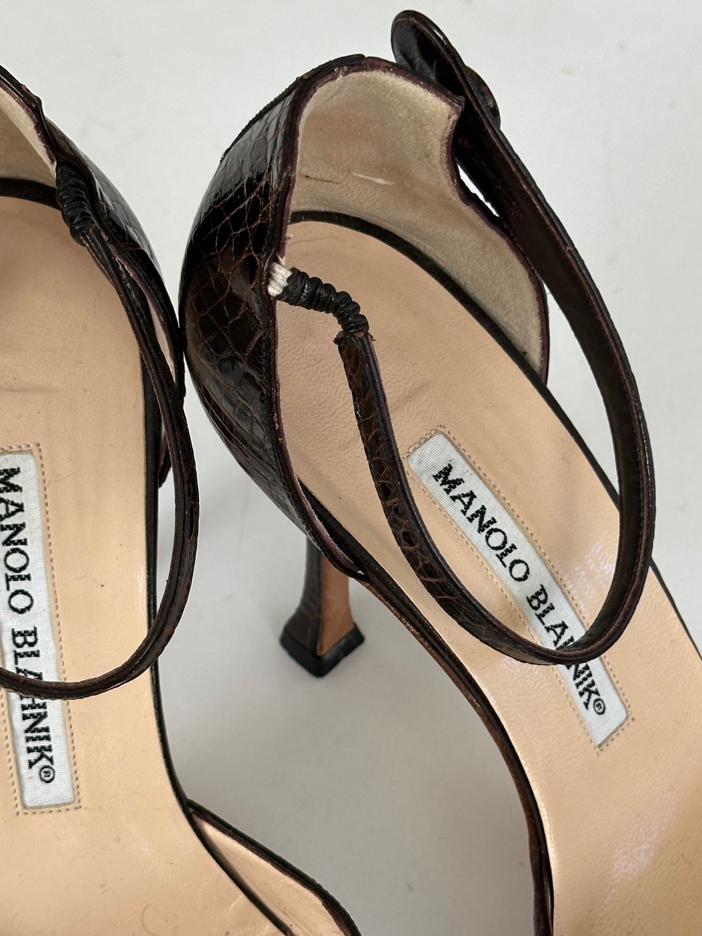 Manolo Blahnik Mary Jane (36.5)
