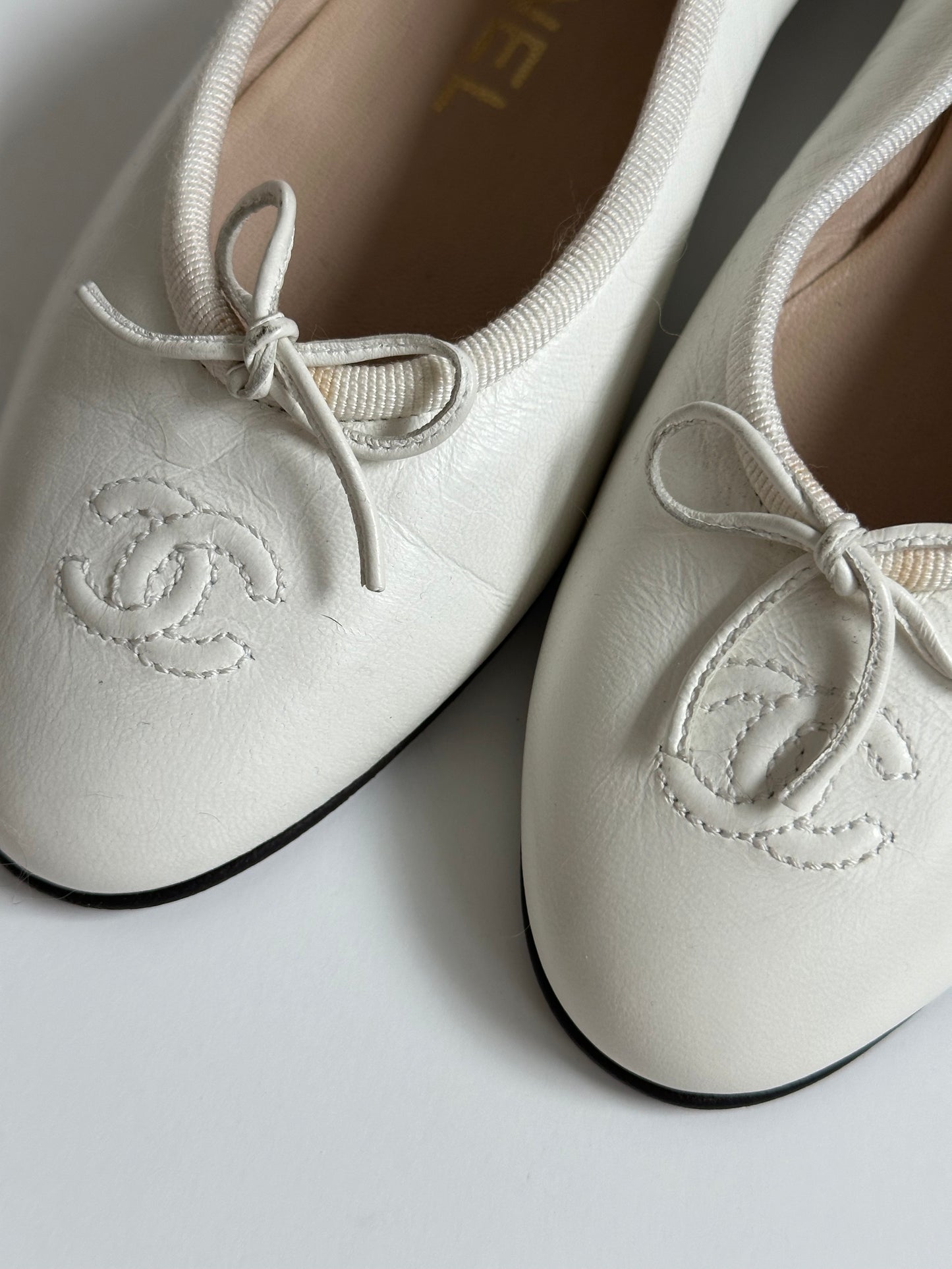 Chanel Ballet Flat (35.5)