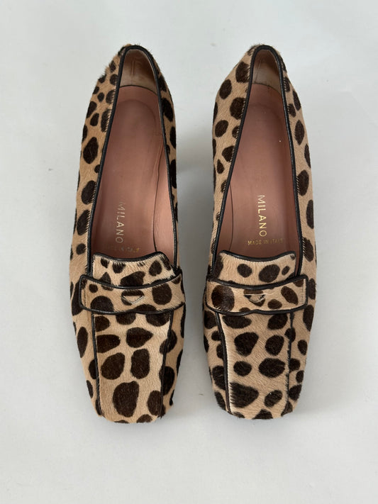 Prada Loafer (37.5)