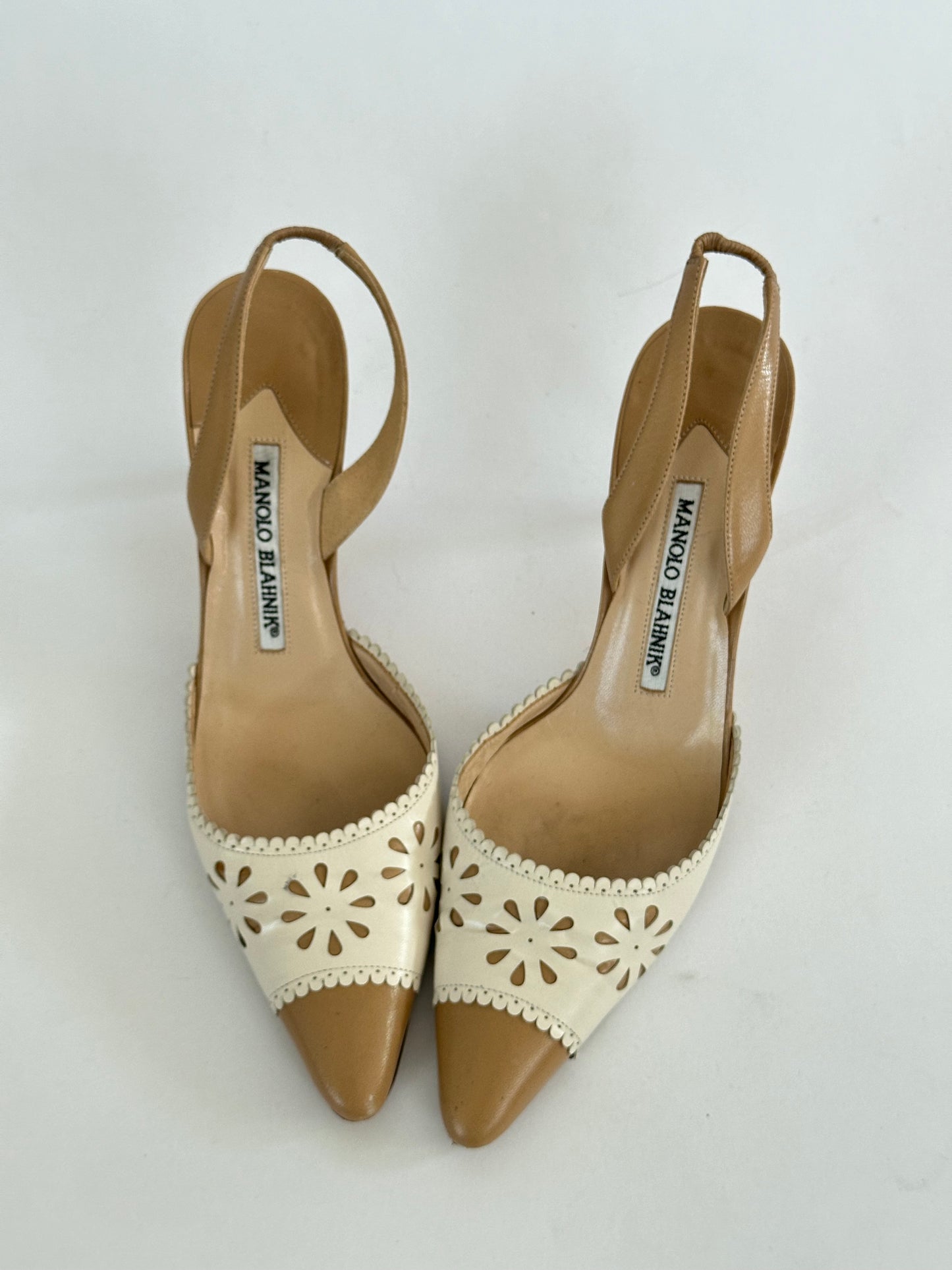 Manolo Blahnik Eyelet Slingback (36.5)