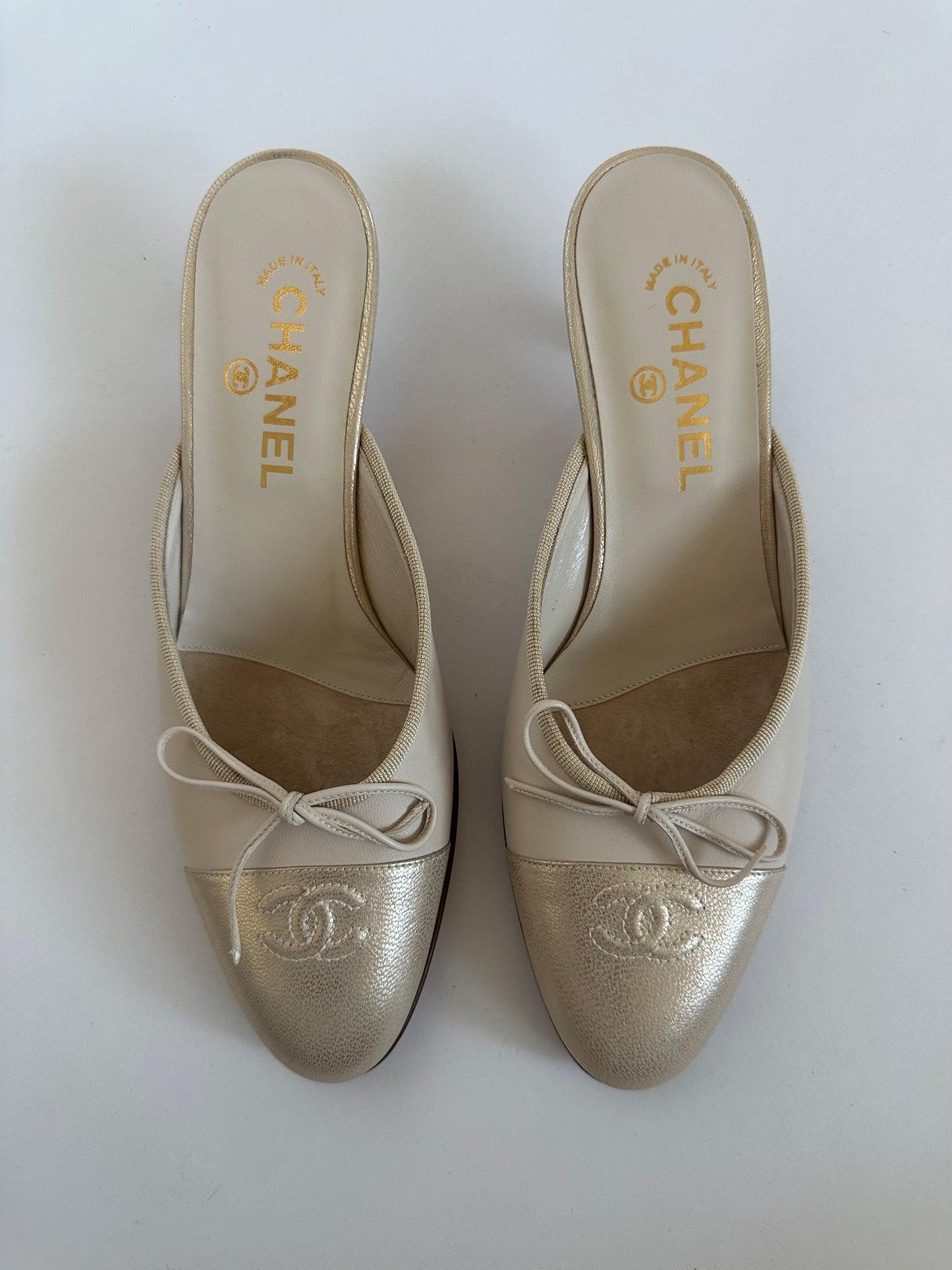 Chanel Cap Toe Mule (38.5)